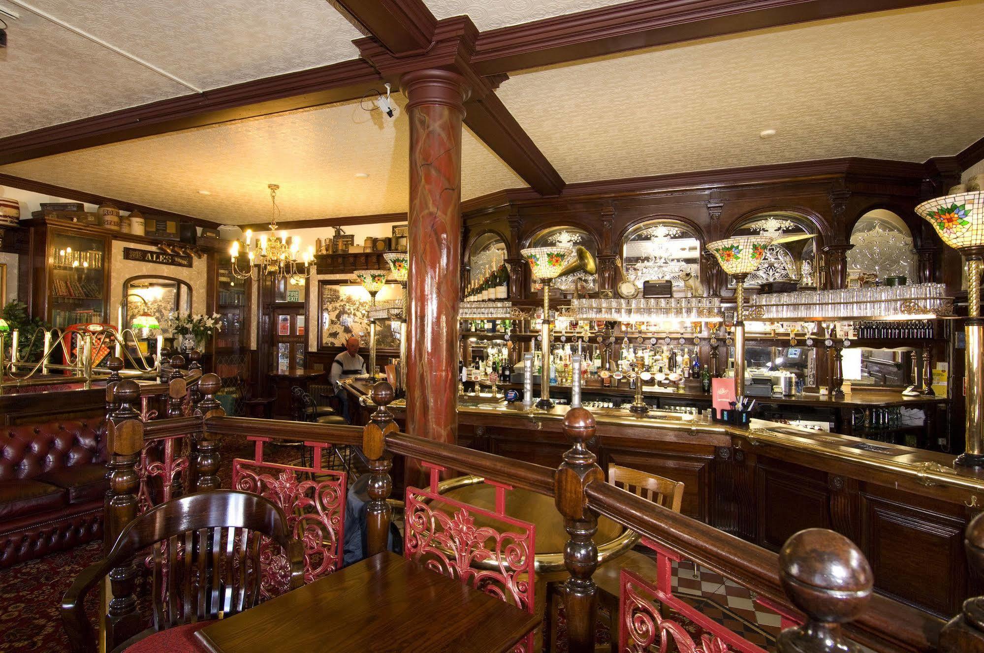 The Railway Hotel Worthing Exterior photo